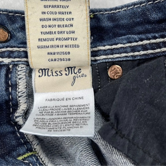 Miss Me Girls Capris Size 12 JK5701P4 Stud Embellished Bling Peace Signs *Read - Picture 11 of 13